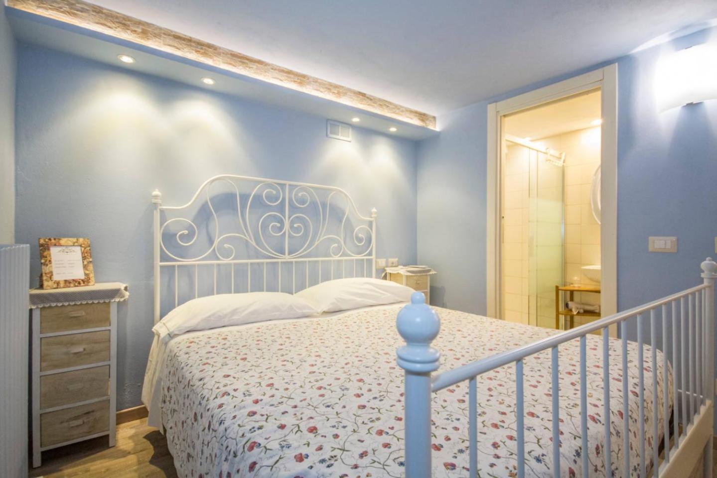 La Contrada B&B Casnate Con Bernate Exterior photo